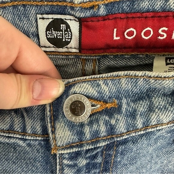 Levi’s The Silver Tab Loose Fit Hi-Rise Blue Denim Jeans Size 13 Juniors - Picture 12 of 14